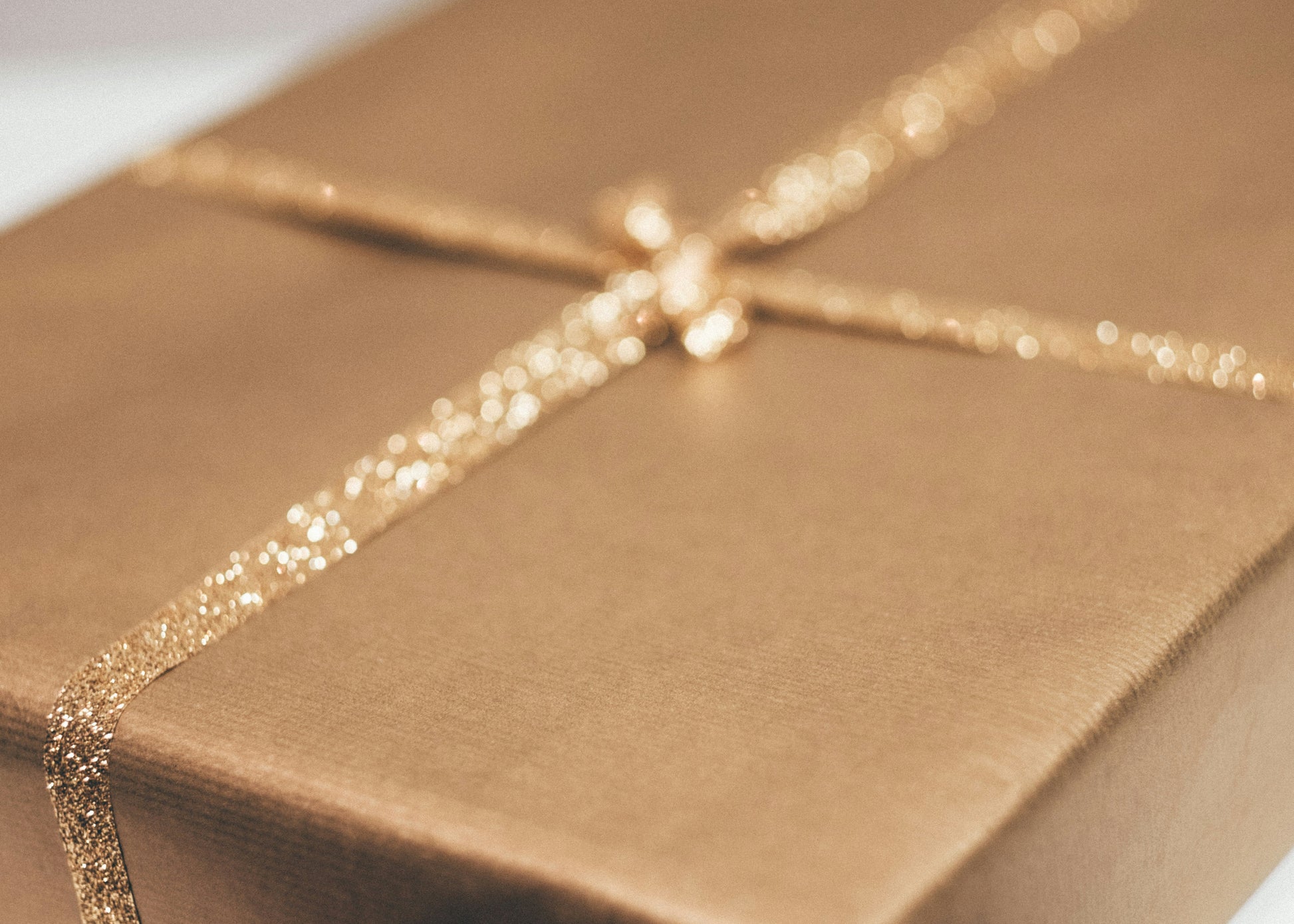 gold subscription box
